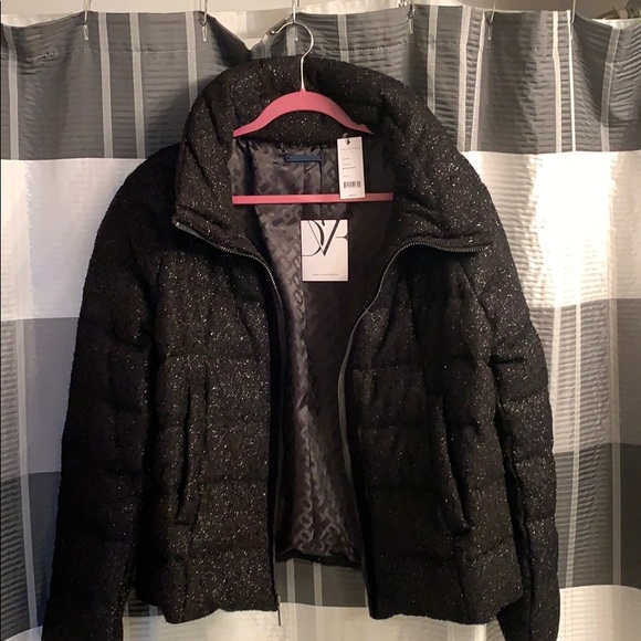BLACK HALL SPARKLE PUFFER - Picture 3 of 6